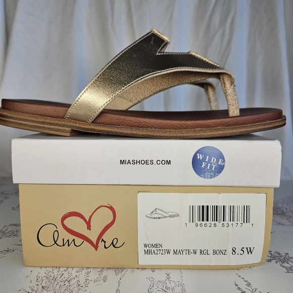 NEW!!! MIA Mayte Gold and Brown Sandals with Braided Sandals Size 8.5 - Picture 3 of 4